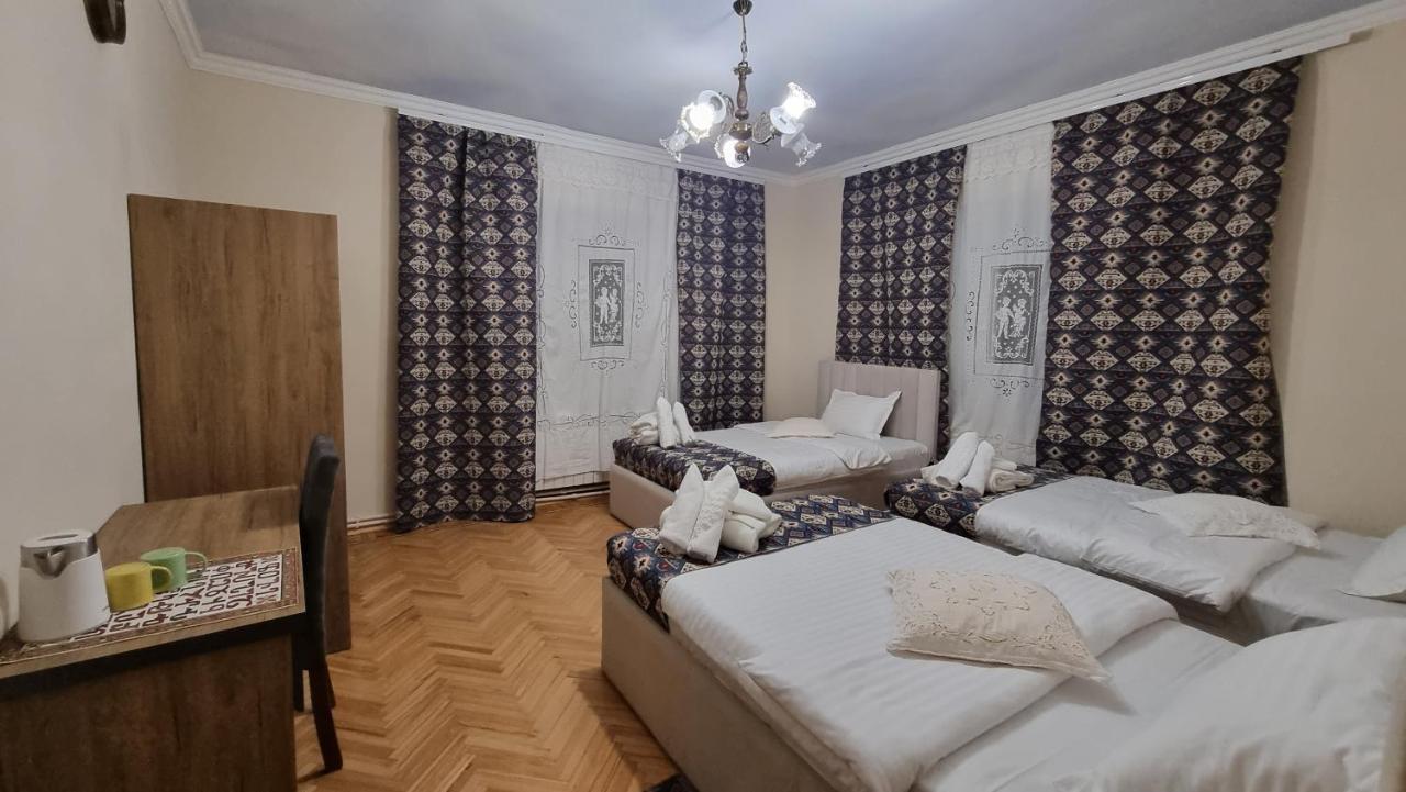 Deghceni Clubhouse 호텔 딜리잔 외부 사진